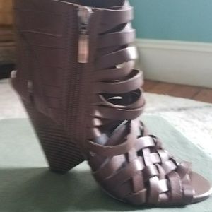 Womens leather open toed sandel